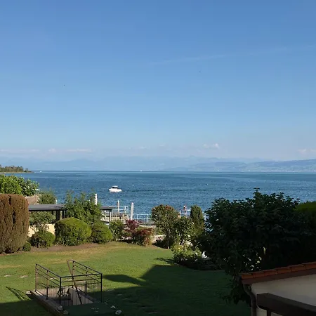 アパート Lakeside No 9